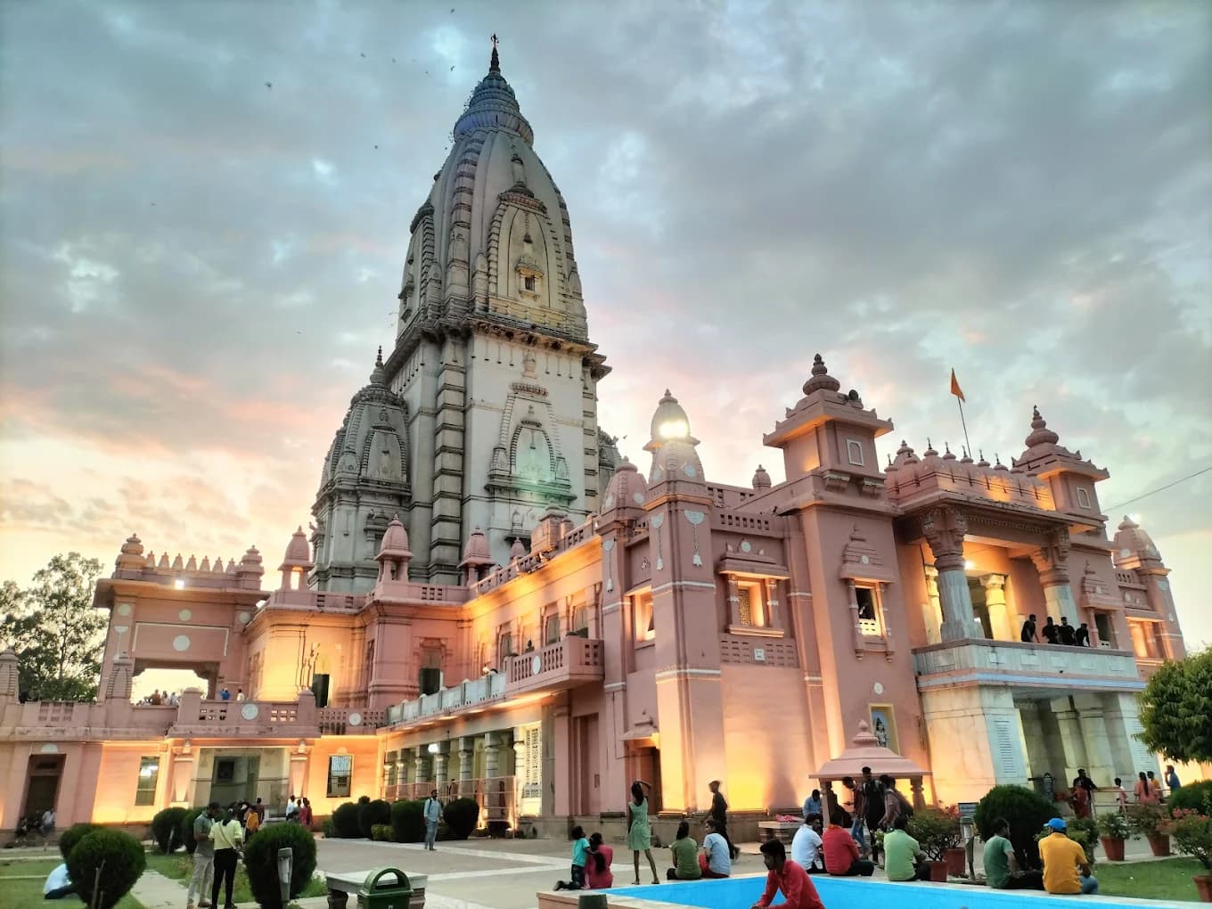 Kashi Vishwanath Temple
