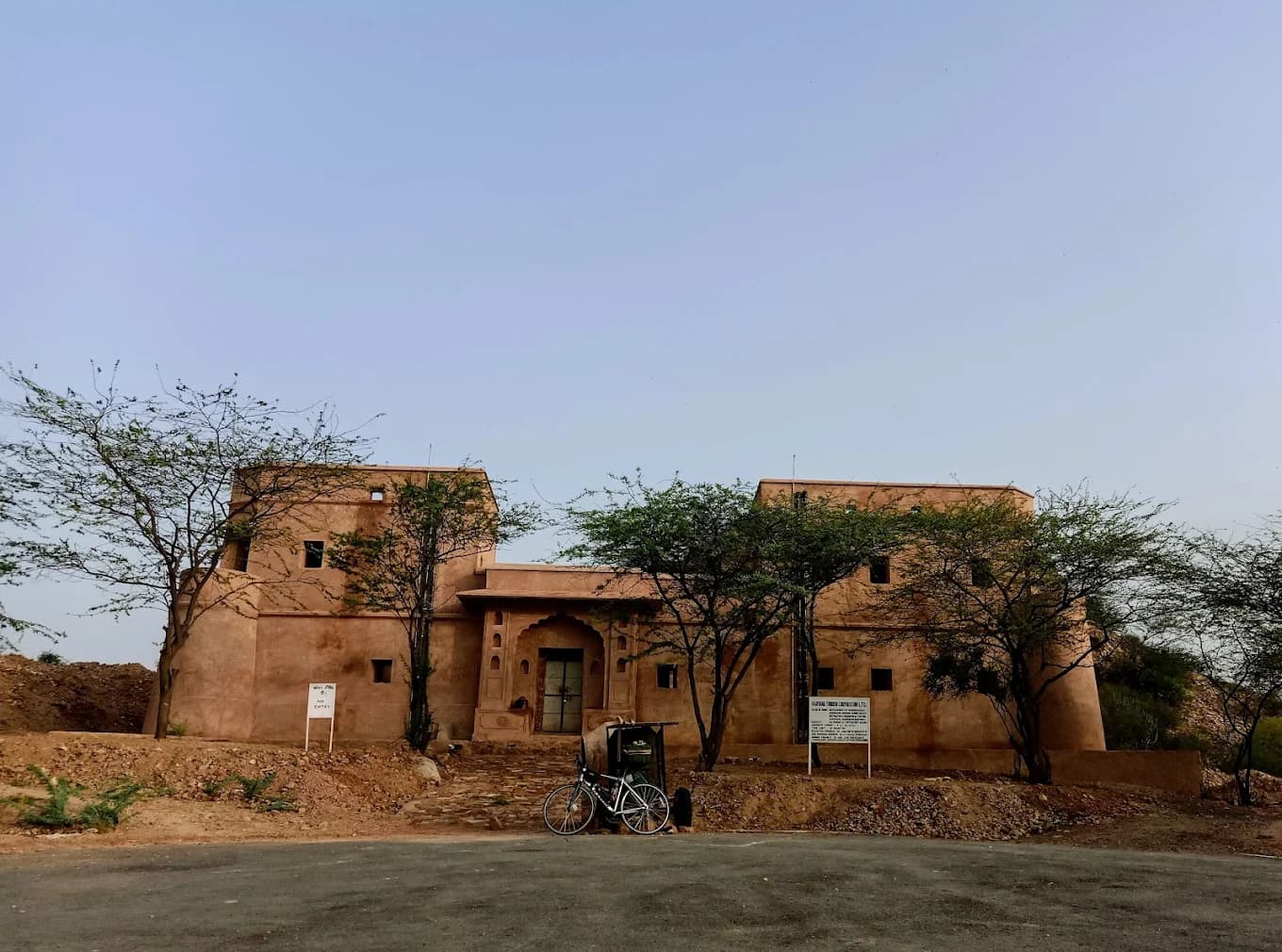 Madhogarh Fort