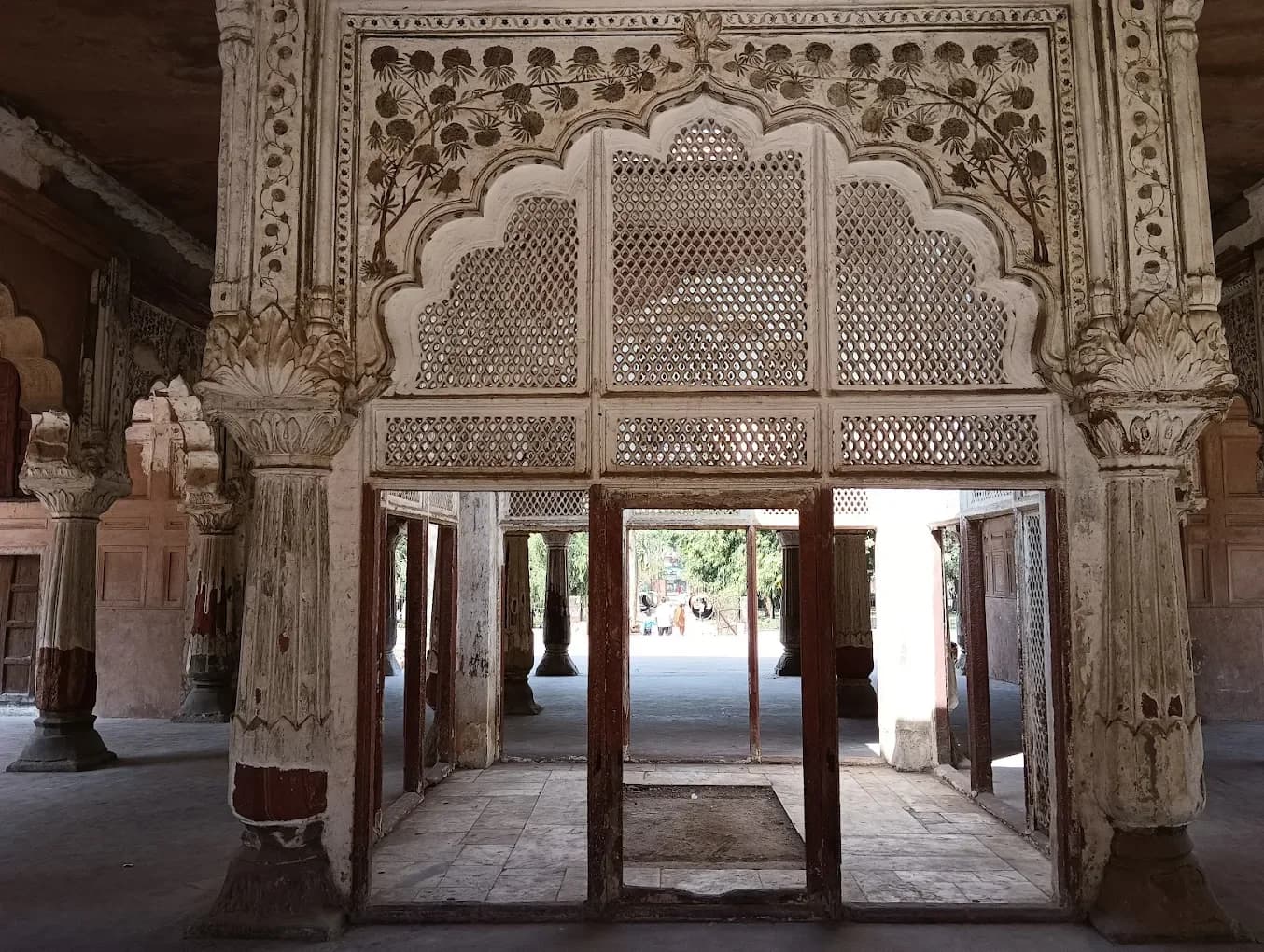 Tomb of Roshanara Begum