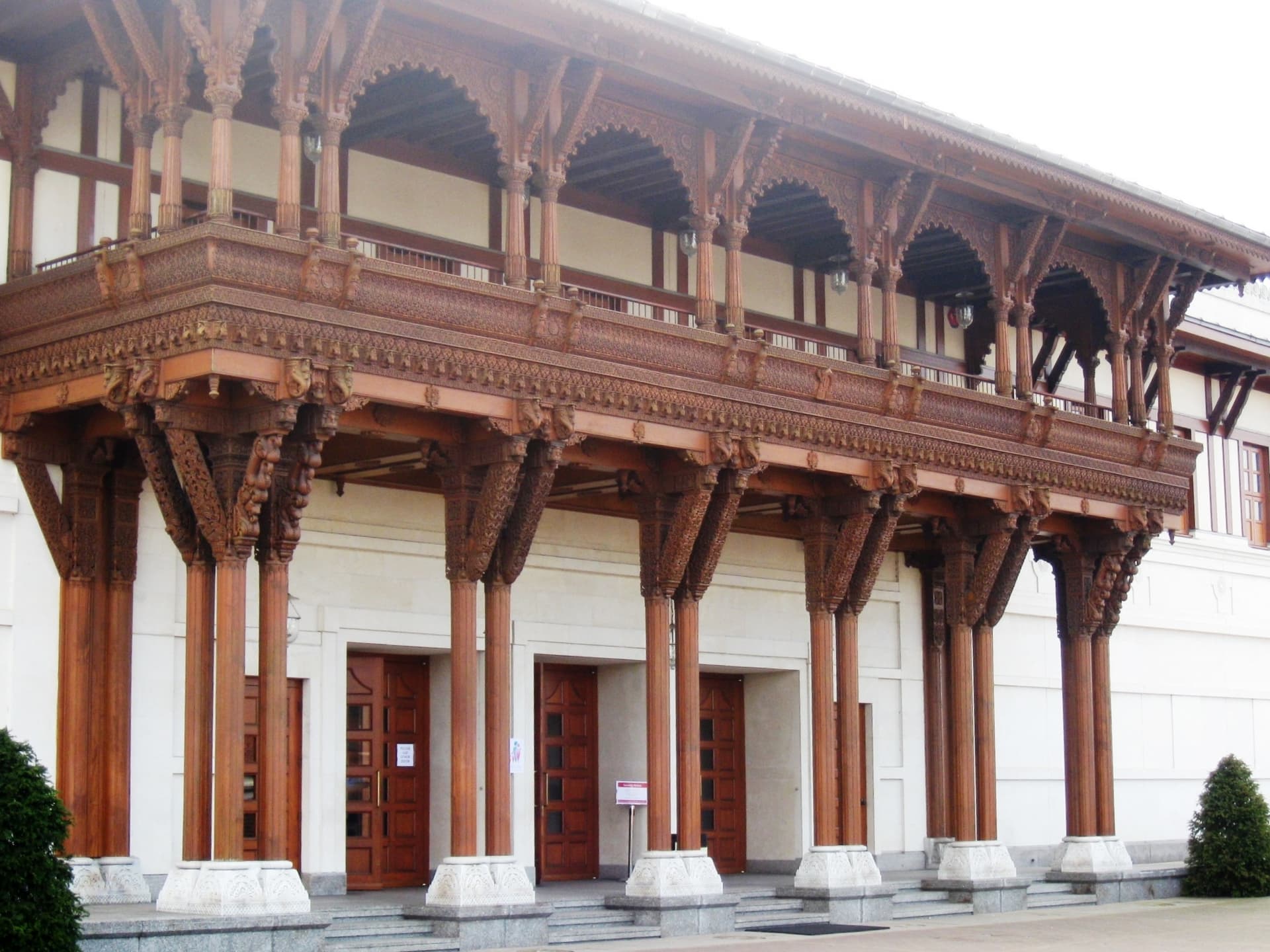 Shri Swaminarayan Mandir - Image 2