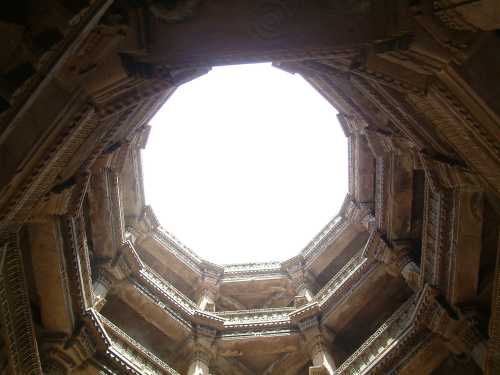 Adalaj Stepwell - Image 5