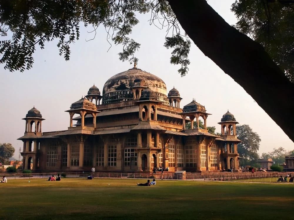 Tomb of Tansen