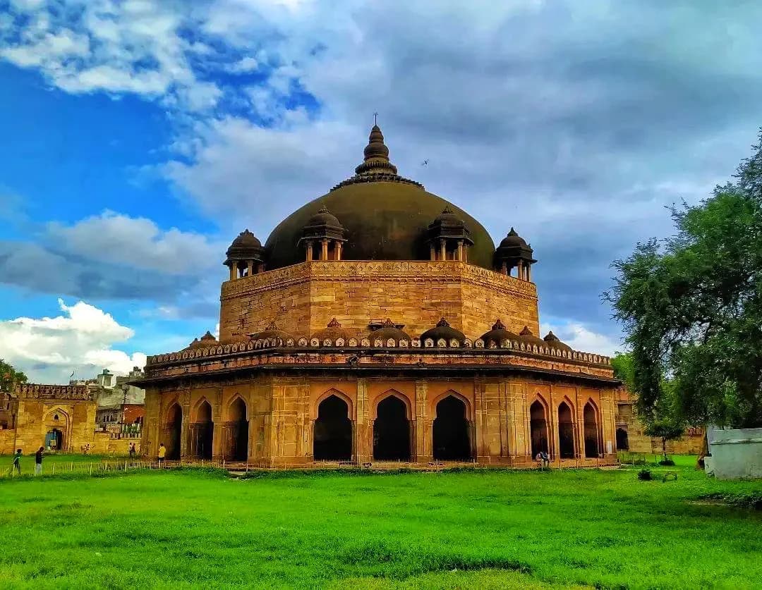 Tomb of Hasan Khan Suri