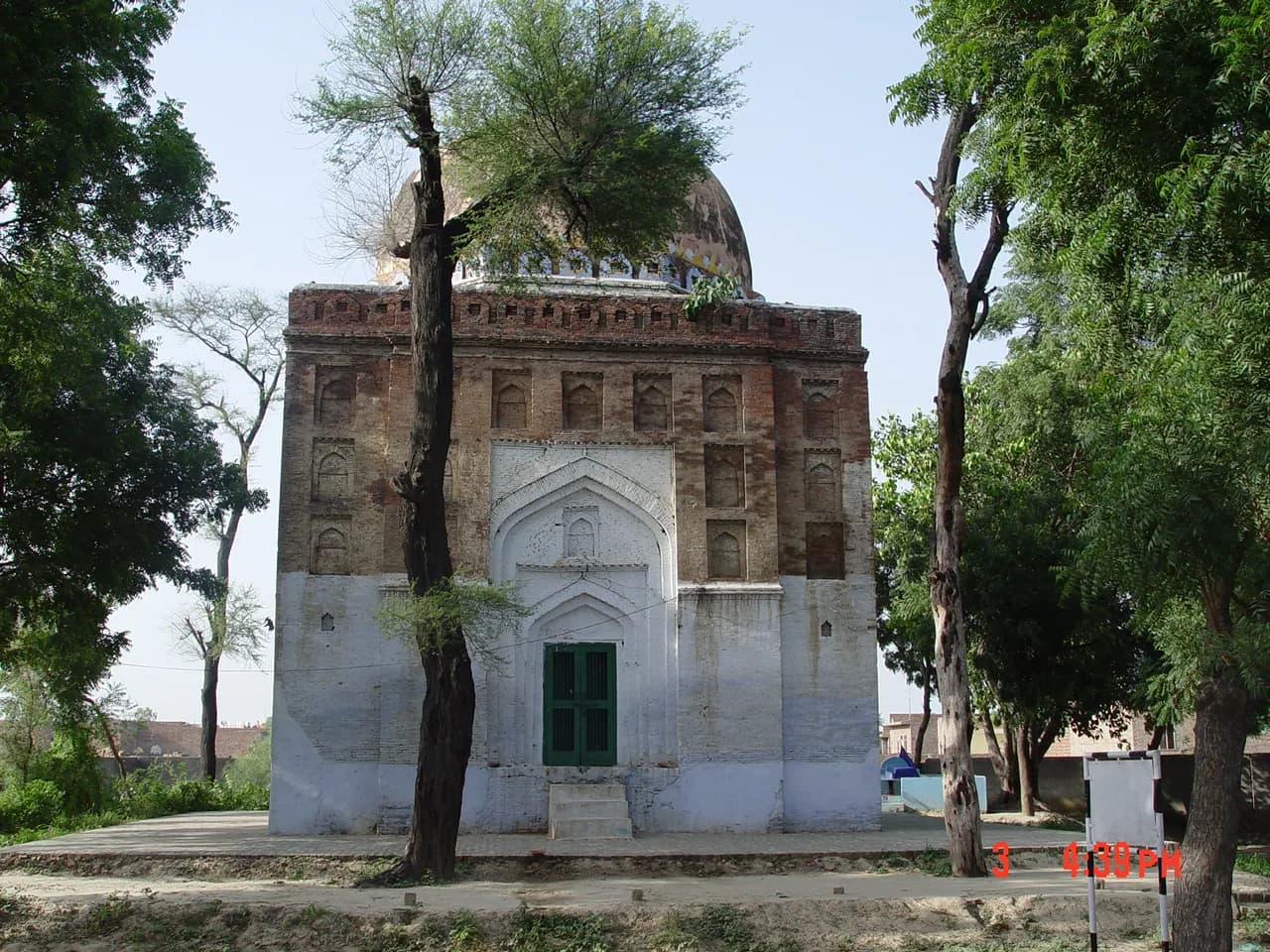 Sheikh Tayyab's Tomb